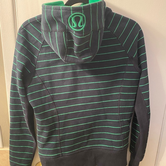 Lululemon Sweater (Women’s) - Picture 2 of 4